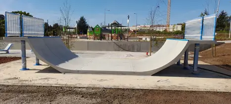 Fânzeres tem uma Miniramp e uma Pump track extremamente perigosas